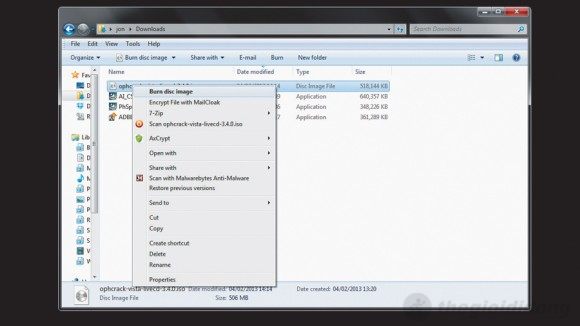 Khởi động từ Ophcrack