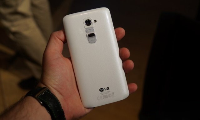 Galaxy S4 đã tìm được đối thủ xứng tầm mang tên LG G2