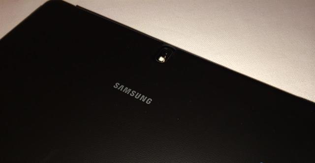 Samsung-Galaxy-Note-Pro-12-2-camera-sau-20142903228.jpg