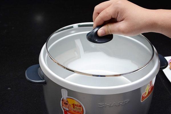 Những điều cần chú ý khi chọn mua nồi cơm điện > Những điều cần chú ý khi chọn mua nồi cơm điện