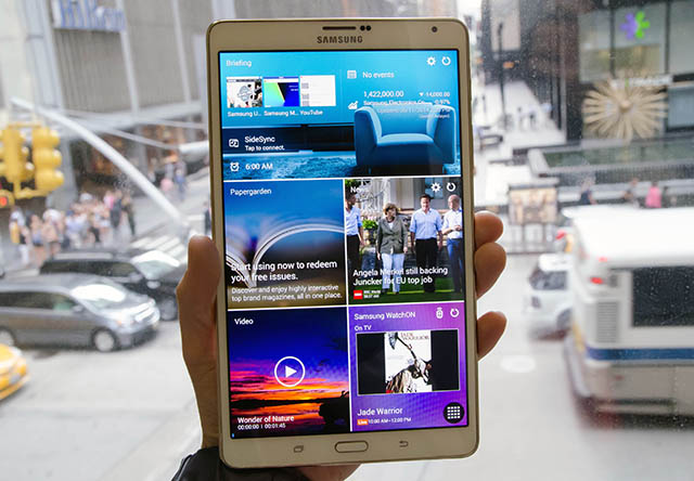 Giao diện TouchWiz Magazine UX