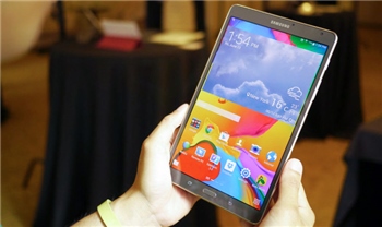 Samsung Galaxy Tab S 8.4 - Đối thủ xứng tầm của iPad Mini 2 Retina