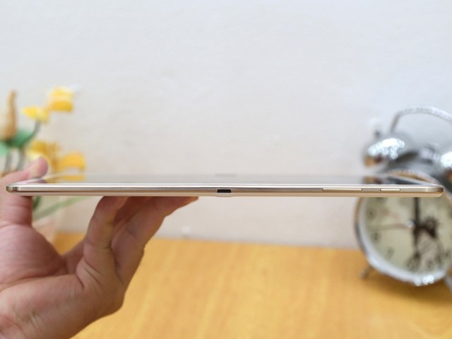 Trên tay Samsung Galaxy Tab S 10.5 tại DienmayXANH.com