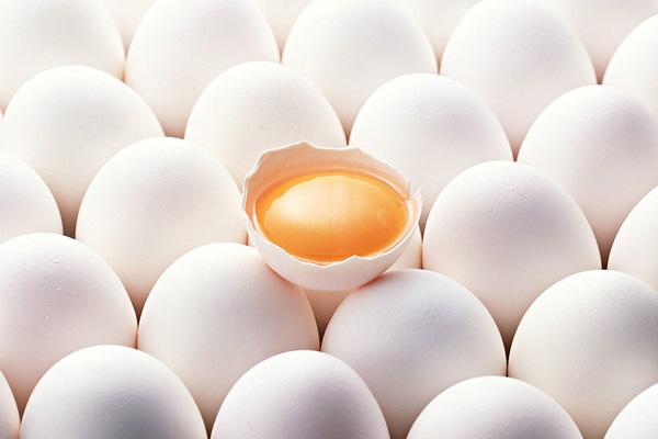 Oil made from eggs will help hair recover damaged quickly