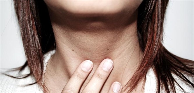 8 mẹo chữa đau họng không cần dùng thuốc