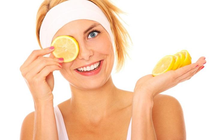 Lemon helps to treat acne effectively