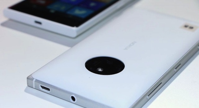 Camera sau của Lumia 830