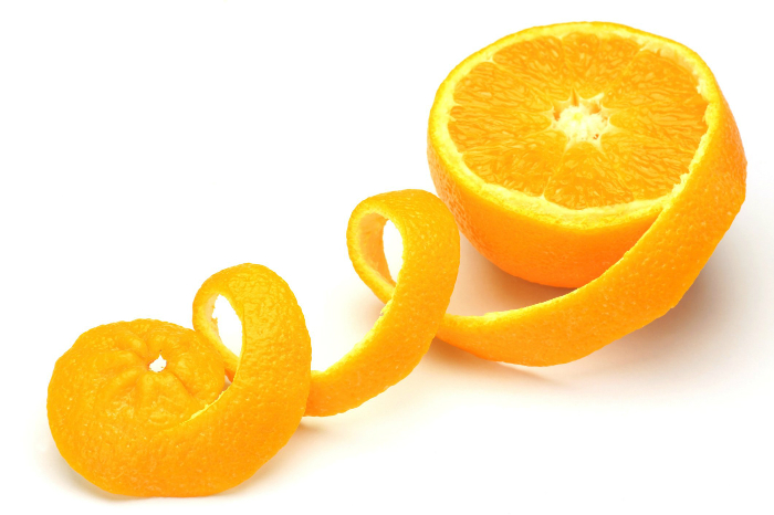 Vỏ cam có thể khử được mùi hôi của tủ lạnh