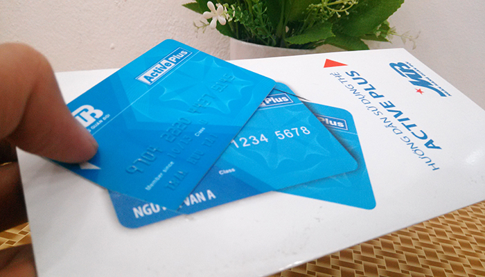 Sinh viên và những mẹo mua sắm cần phải biết > Hãy biết tận dụng tối đa thẻ ATM