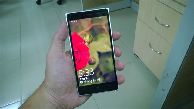 Lumia 830