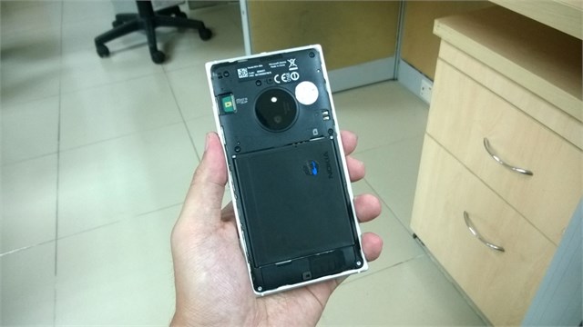 Lumia 830