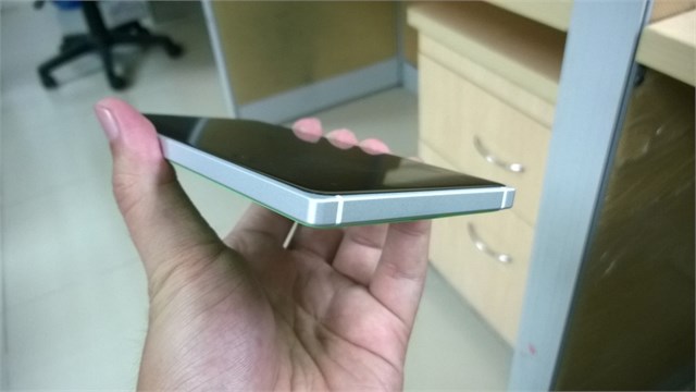 Lumia 830