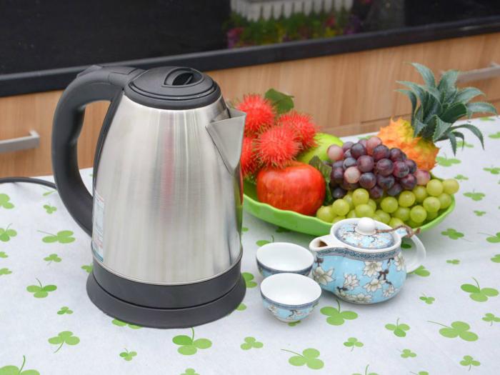 Mẹo đơn giản tiết kiệm điện khi dùng đồ gia dụng > Bình đun siêu tốc