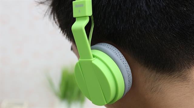 Đeo trên tai trong một khoảng thời gian dài mà vẫn cảm thấy rất thoải mái, không làm đau tai