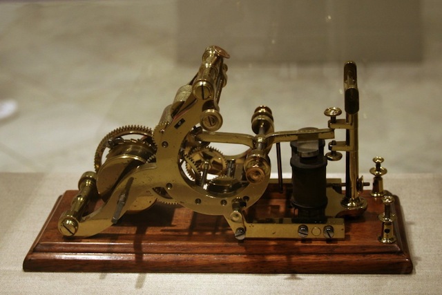 Bàn phím Morse Code