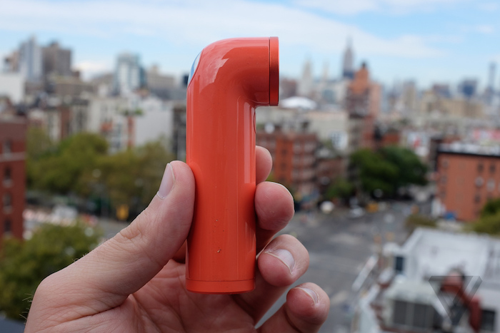 HTC RE