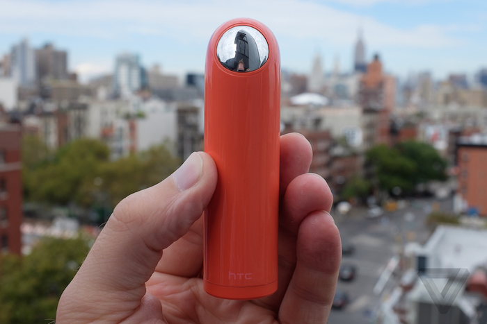 HTC RE