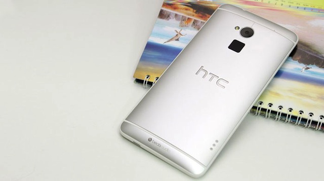 Mặt sau của One Max