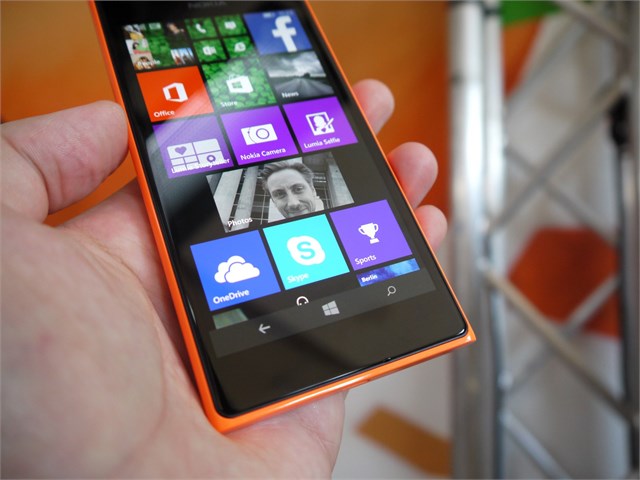Lumia 730