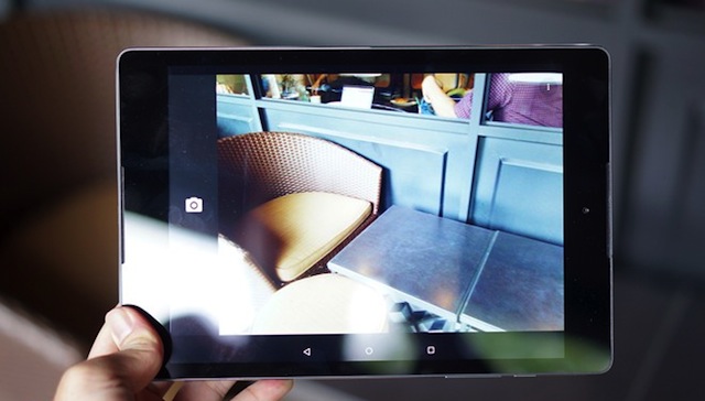 Cấu hình phần cứng mạnh mẽ