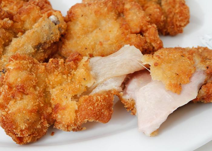 Hay thịt gà cũng dễ chế biến Mang cơm đi làm, lưu ý những gì? > Hay thịt gà cũng dễ chế biến