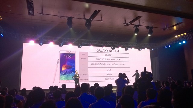Note 4 ra mắt chính thức tại Việt Nam trong một sự kiện cực hoành tráng