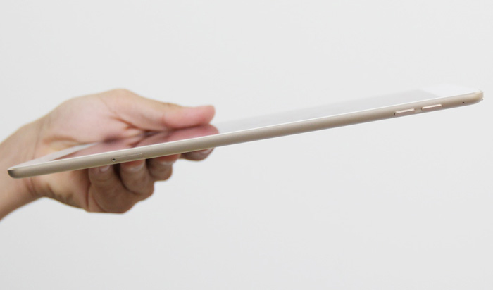 iPad Air 2 mặt phải