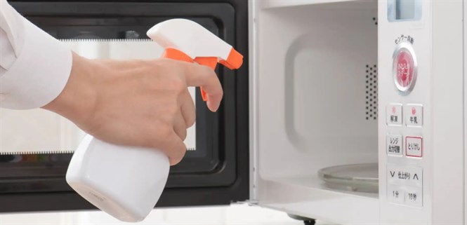 8 cách vệ sinh lò vi sóng cực dễ, cực sạch