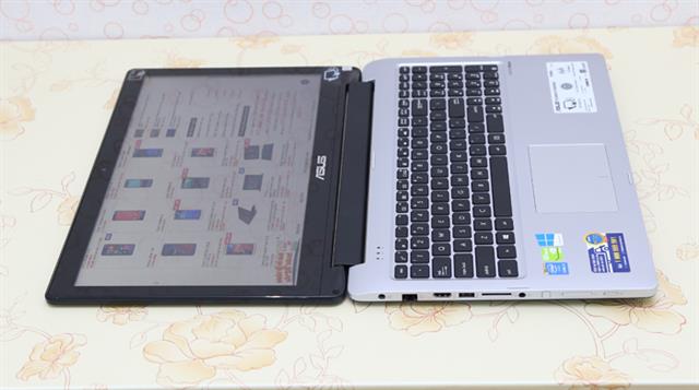 Cuối cùng, Asus TP550LA (CJ040H) dùng thỏi pin 2 cell Li - Polymer