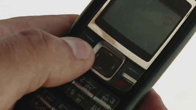 Bộ phim đạt tới 6 giải Oscar, The Hurt Locker ra mắt cùng năm cũng đã sử dụng một chiếc Nokia 1600 nhưng để kích nổ một quả bom