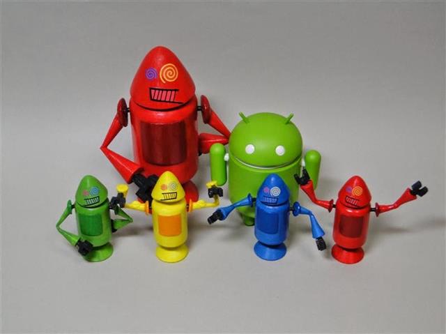 Bạn thấy chú robot nào 