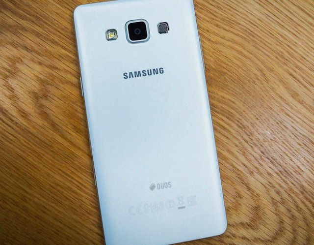 Hệ thống camera ở mặt sau