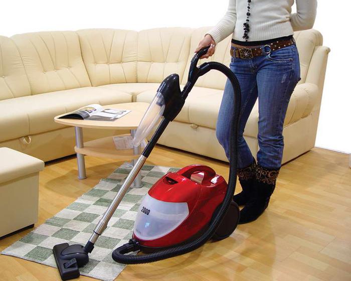 Một công đôi chuyện khi xem tivi Khi xem tivi kết hợp với massage tập thể > Một công đôi chuyện khi xem tivi