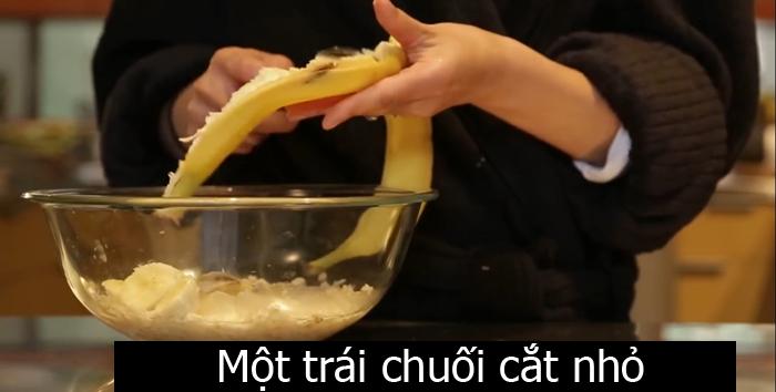 Cháo yến mạch pha chuối
