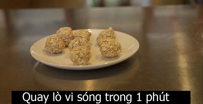 Yến mạch bơ đậu phộng vo viên