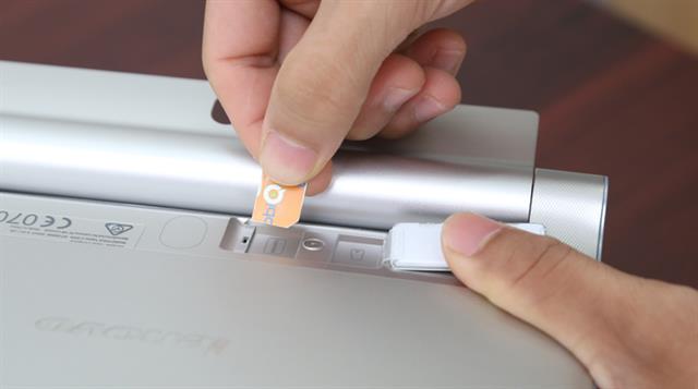 Trạng thái lắp SIM...