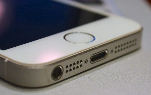 iPhone 6 màu bạc sang trọng