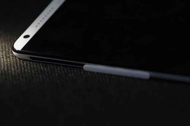 Các góc cạnh của máy