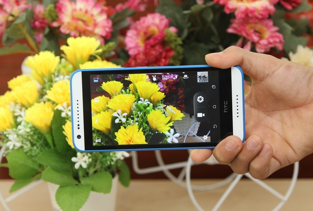 Trên tay Desire 620G dùng chip 8 nhân, camera trước 5 