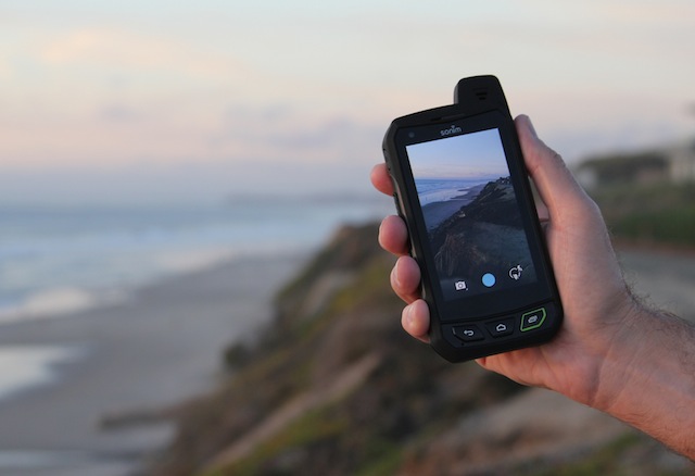 Smartphone nồi đồng cối đá