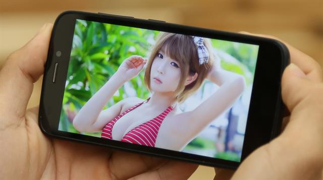 Gionee V5 được thegioididong phân phối với giá bán tham khảo khoảng 3.090.000 đồng