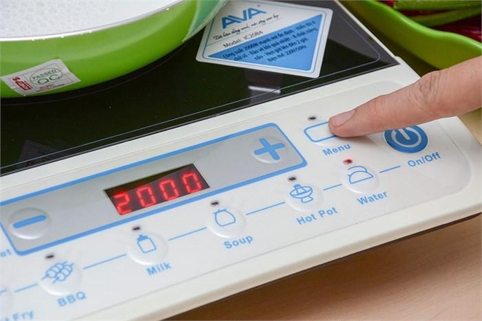 Bếp điện từ AVA IC20B4 của AVA có chế độ nấu soup Bếp điện từ AVA IC20B4 của AVA có chế độ nấu soup