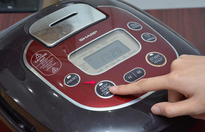 C&aacute;ch nấu ch&aacute;o bằng nồi cơm điện tử