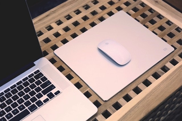 Miếng lót chuột giống Macbook Air