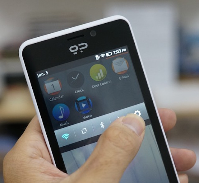 Smartphone chạy Firefox OS giá cực tốt