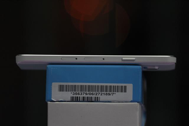 Ảnh cận cảnh Galaxy A3