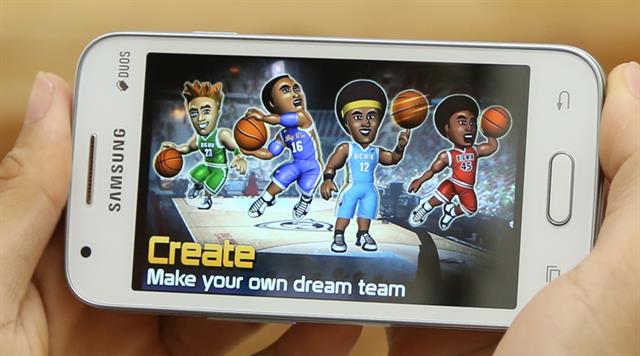 Samsung Galaxy V được thegioididong phân phối với giá bán tham khảo khoảng 2.240.000 đồng