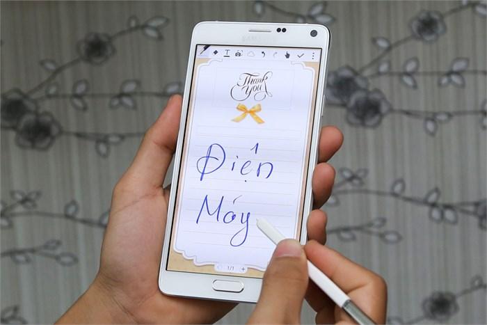 Màn hình Super AMOLED siêu nét trên Samsung Galaxy Note 4 Màn hình Super AMOLED siêu nét trên Samsung Galaxy Note 4