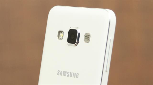 Hóng Tết Ta, smartphone nào dưới 8 triệu đồng chụp hình đẹp?