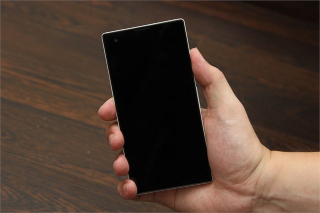 Gionee Marathon M3 và Mobiistar Prime 508 Lite